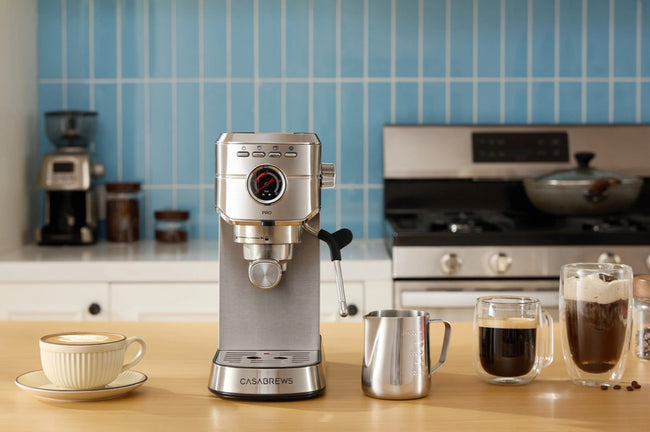 Casabrews 5418 Pro Review: An Espresso Machine for the Rest of Us
