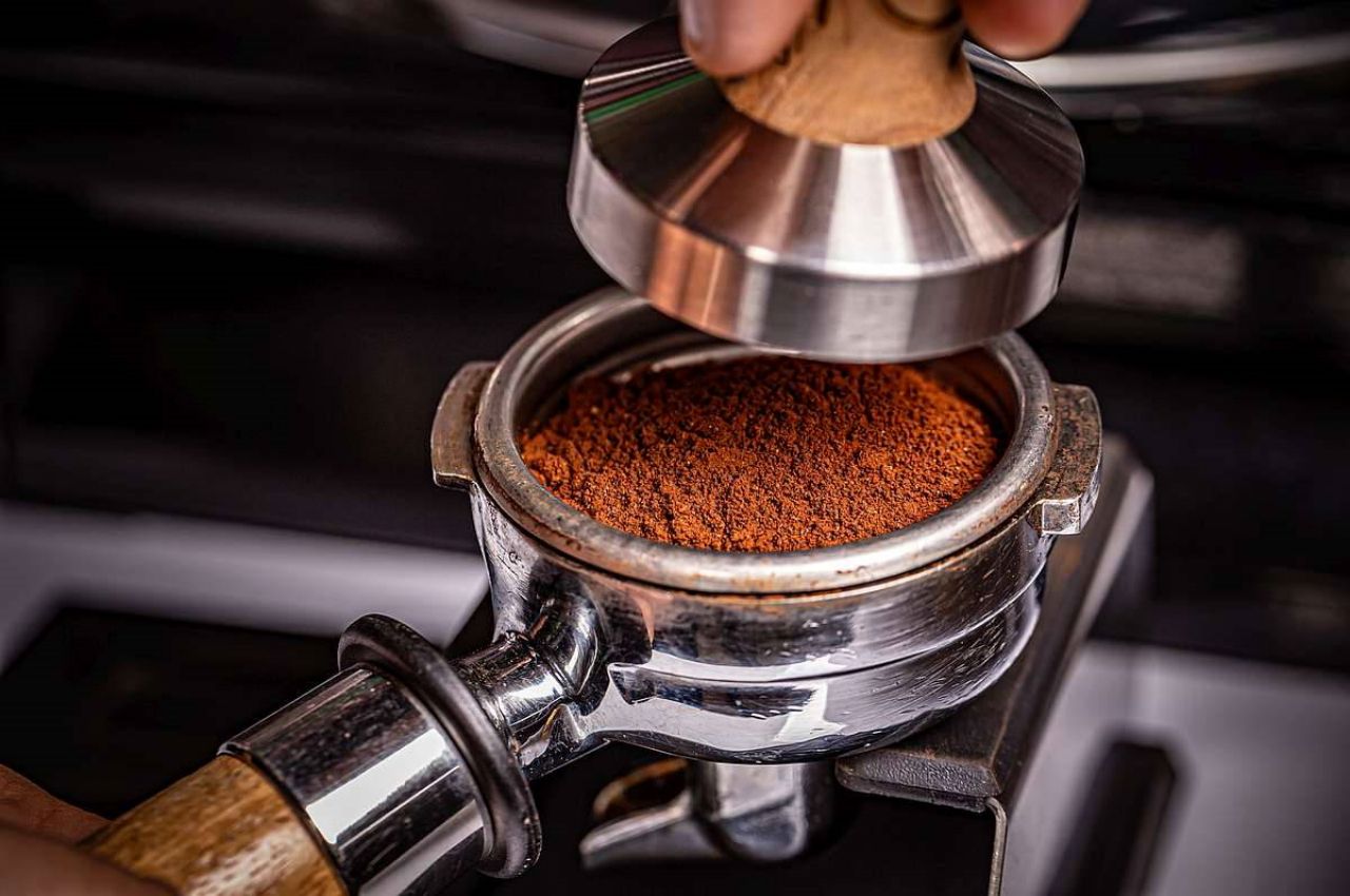 How to Tamp Espresso Like a Pro: A Step-by-Step Guide